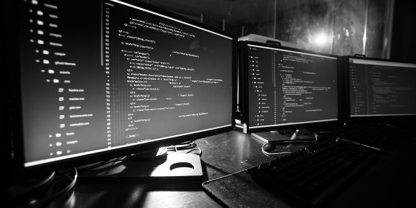 Delitos Informáticos Eivissa · Propagación Malware / Ataque Sistemas Informáticos